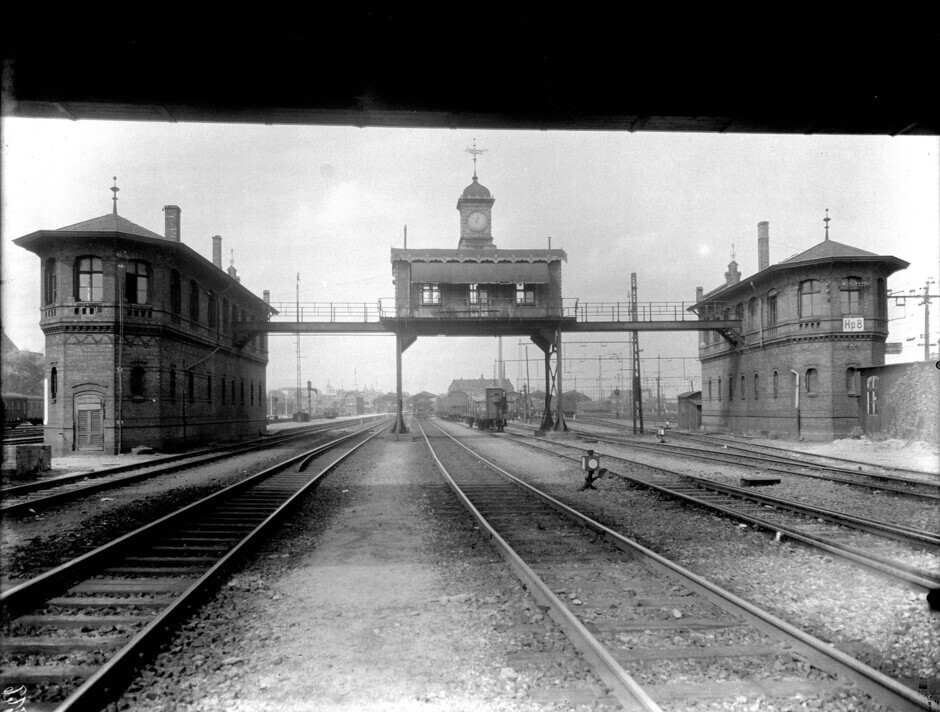 Hauptbahnhof Halle – Alte Stellwerke, die durch Stellwerk 5 ersetzt wurden 